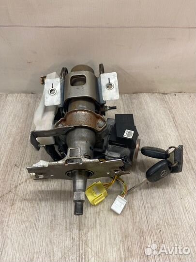 Замок зажигания Toyota Avensis T25 1zzfe 2007