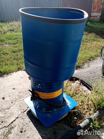 Зернодробилка