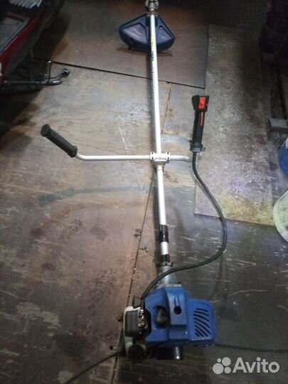 Триммер бензиновый бу