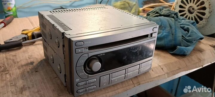 Штатная магнитола subaru impreza gd