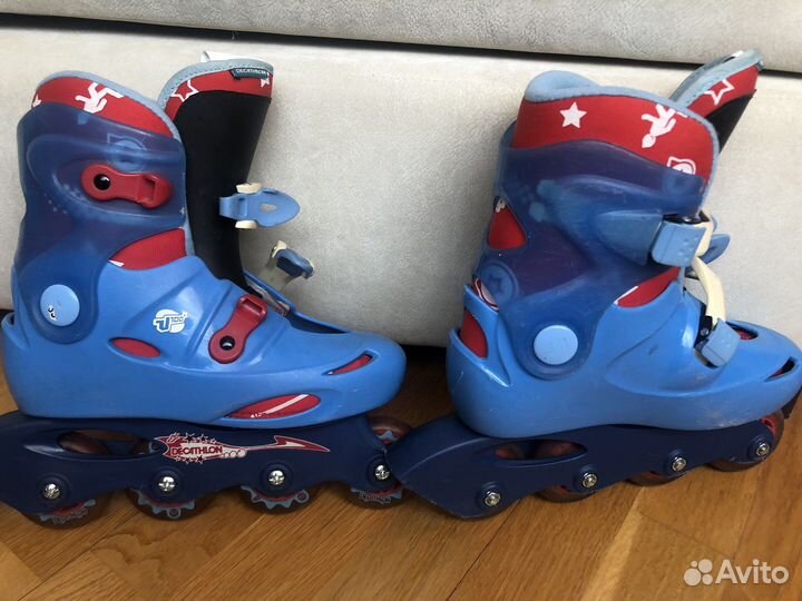 Роликовые коньки и шлем