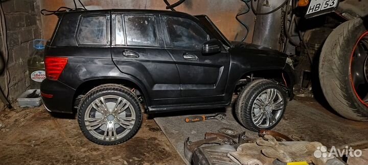 Детский электромобиль бу