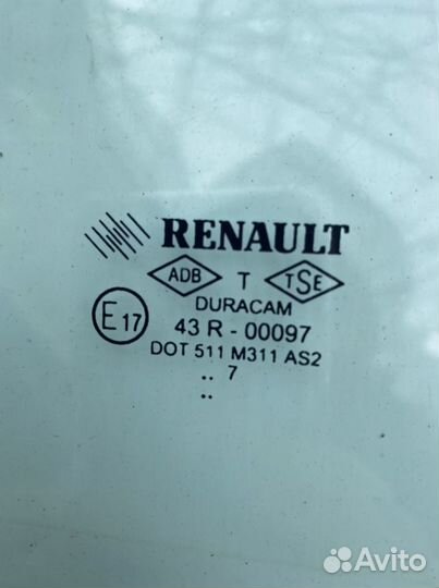 Задние форточки на Renault Megane 2