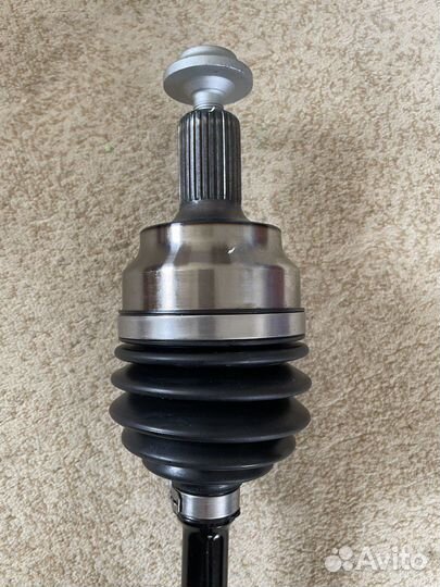 Новый левый привод в сборе Mercedes E W212