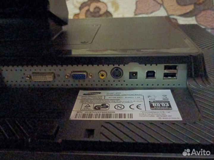 Монитор Samsung 27