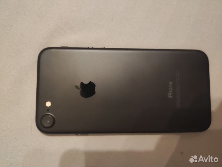 iPhone 7, 128 ГБ