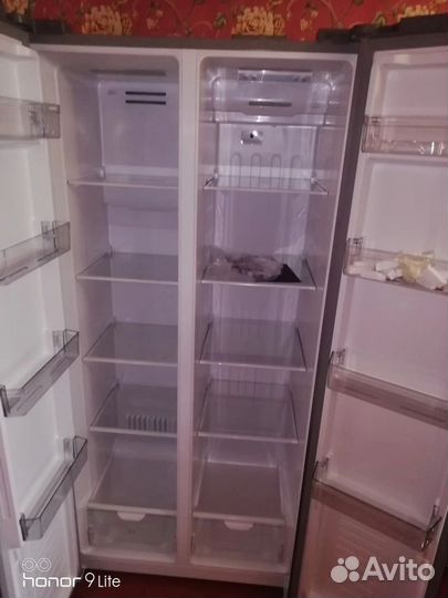 Шкаф холодильный dexp RF-MN440NSH