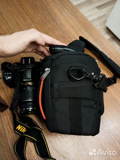 Зеркальный фотоаппарат