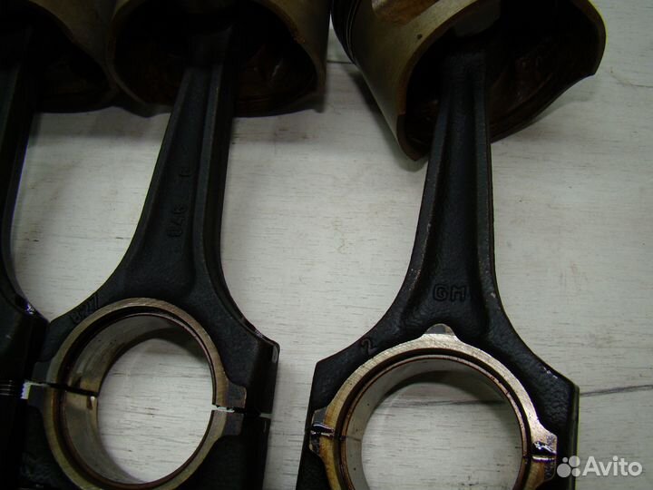 Поршень с шатуном Opel Corsa B Опель корса б C12NZ