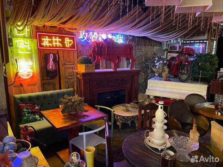 Закрылся ресторан продаю мебель