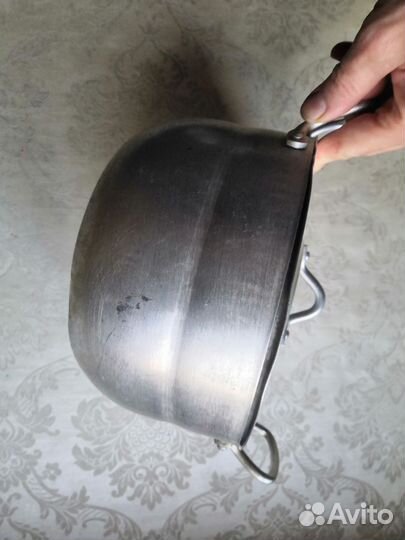 Кастрюли и мантоварка б/у