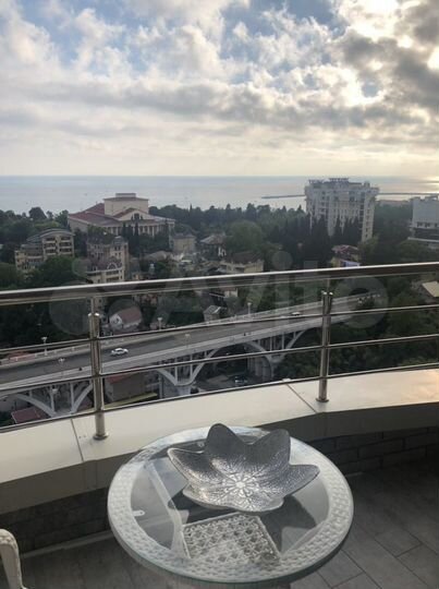 2-к. квартира, 57 м², 15/18 эт.