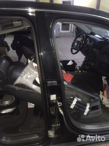 Стойка кузова центральная Volkswagen Touareg 4.2