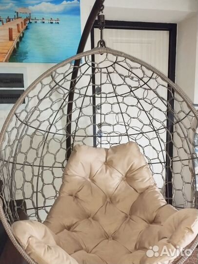 Продам подвесное кресло из ротанга. Новое