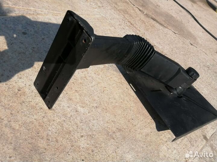 Настенный крепёж для телевизора