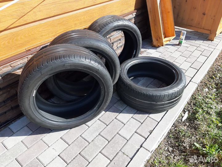 Bridgestone Turanza T001 235/45 R17