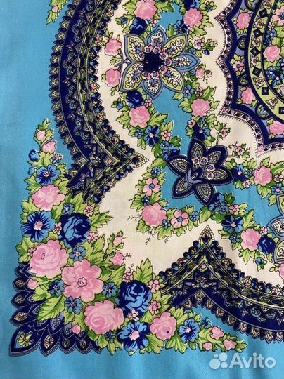 Платки разные (4шт)