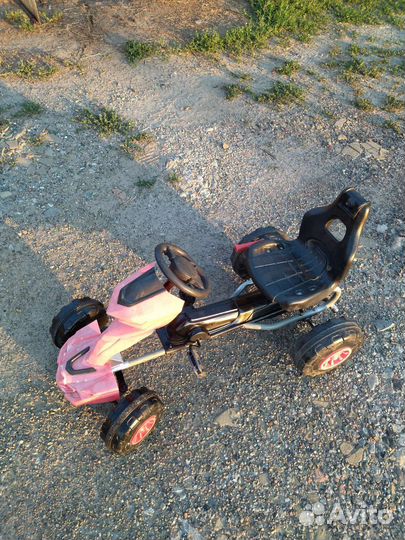 Картинг детский на педалях