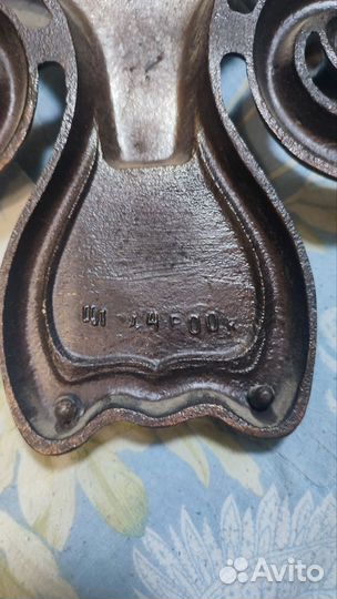 Винтажная вешалка 