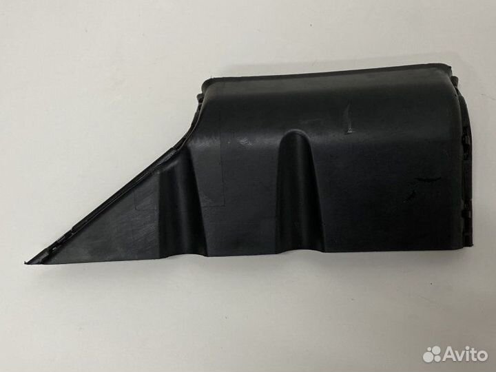 Б/У воздухозаборник Volkswagen Touareg 7L6 AXQ 4