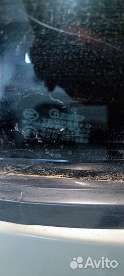 Форточка двери задняя левая renault sandero 1