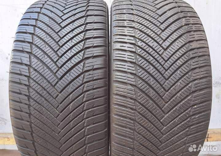 Minerva Winter Stud 235/35 R19 91Y