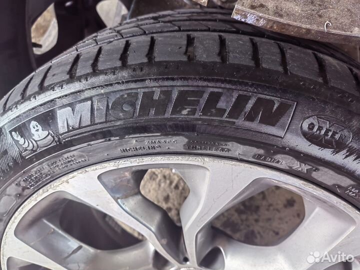 Michelin Latitude Sport 3 275/45 R20