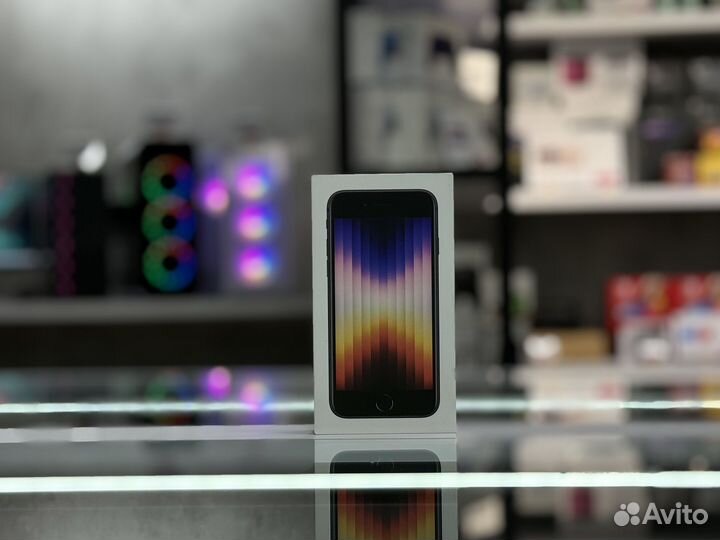 iPhone SE (2022), 64 ГБ