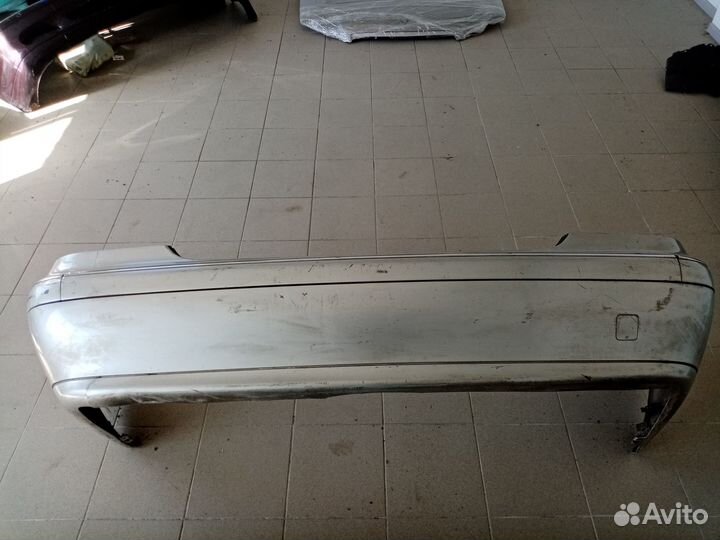 Бампер задний Мерседес 220
