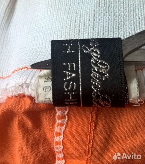 Удобные молодежные шорты