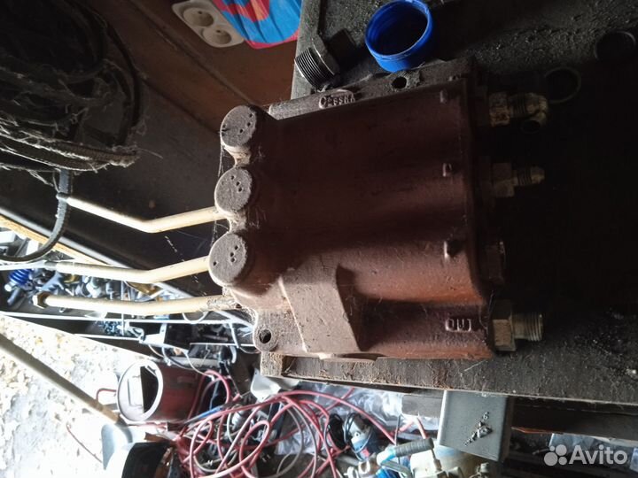 Гидрораспределитель