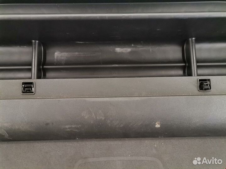 Шторка (полка) багажника для Volvo V50 1 39995010