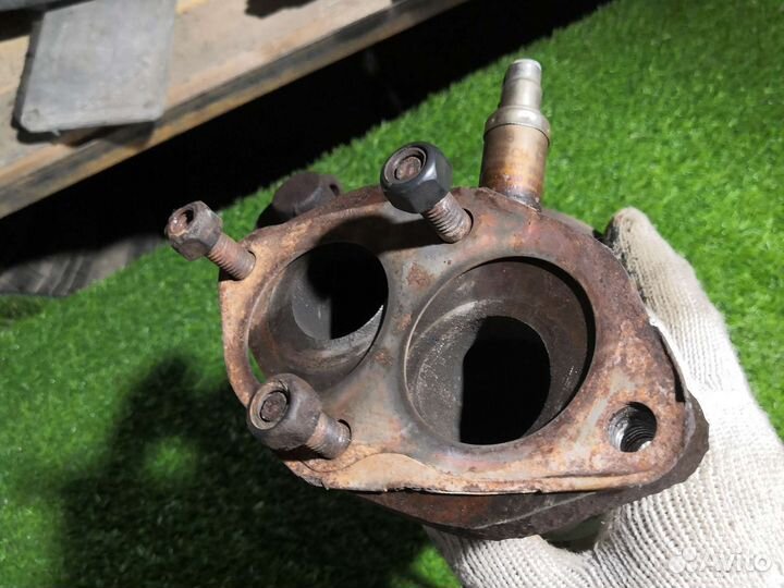 Выпускной коллектор Audi A4 b5 1,6 ADP