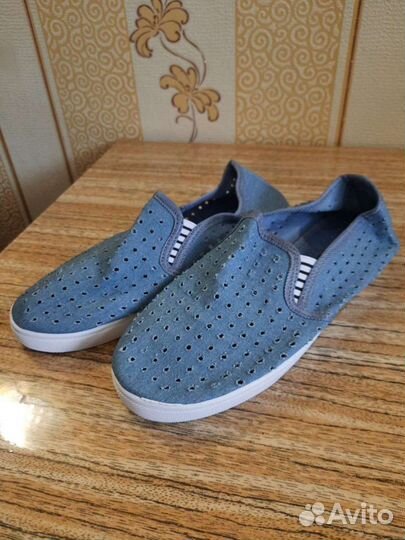 Слипоны женские