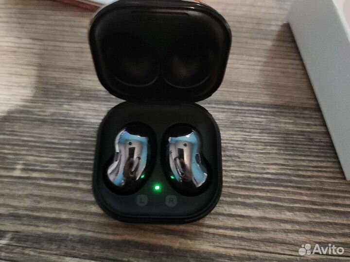 Наушники samsung galaxy buds live