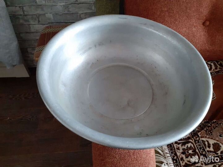 Алюминиевый таз