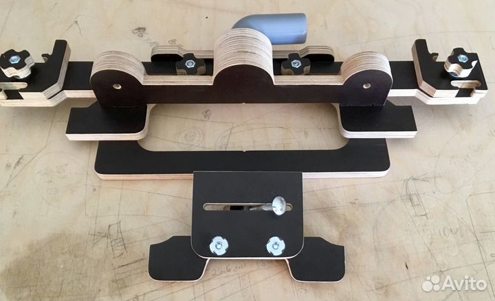 Шаблонодержатель V.3-V.4.-V5. для врезки петель, з