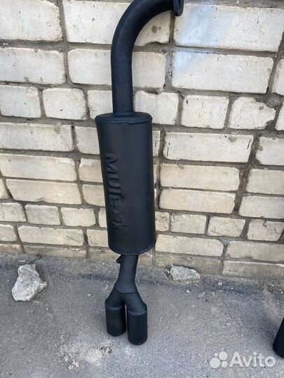 Раздвоенный выхлоп Hyundai Solaris