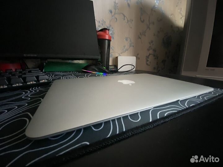 Apple MacBook Air 11 2013