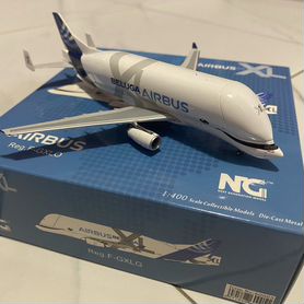 Модель самолета Airbus A330 Beluga XL