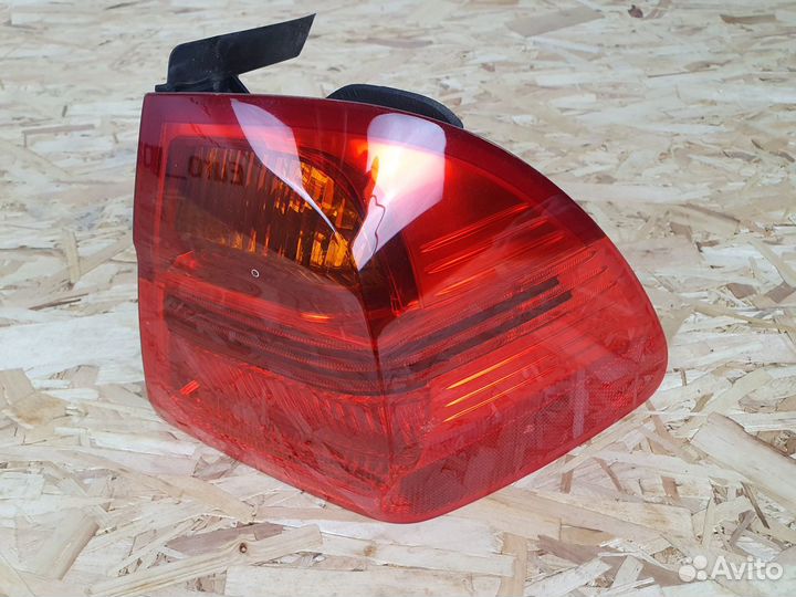 Bmw e91 фонарь задний правый