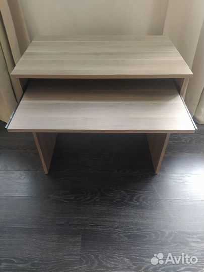 Компьютерный стол IKEA