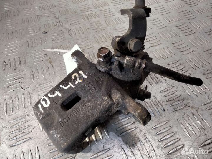 Суппорт задний левый Kia Cerato 03-09