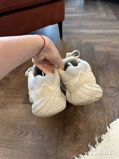 Кроссовки adidas yeezy boost 500