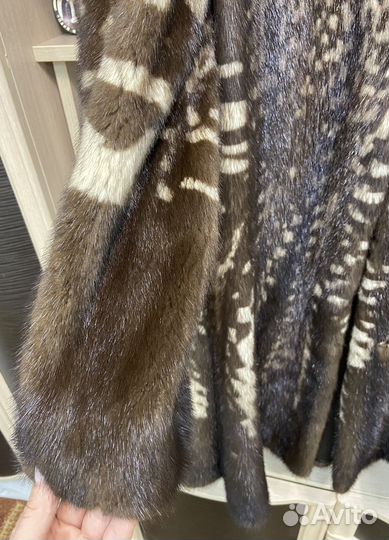Шуба норковая с капюшоном 44