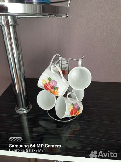 Держатель со стаканами