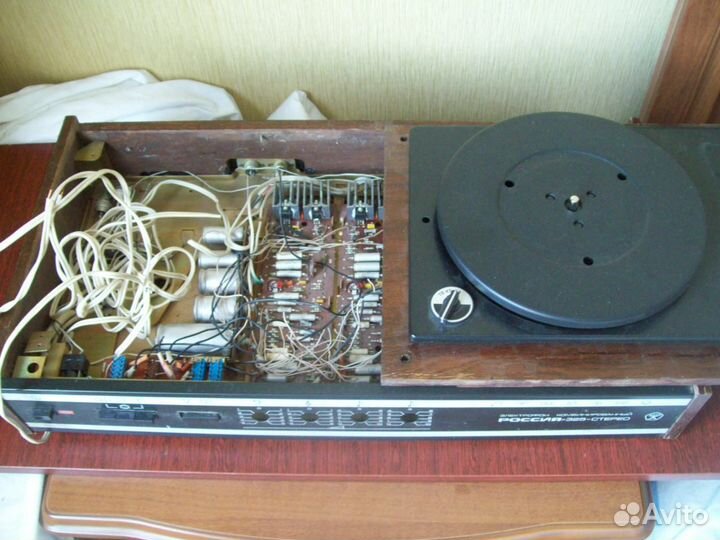 Запчасти -Вега 108,109,319,323,Россия 325