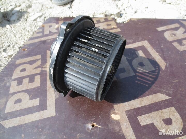 Мотор печки Suzuki Swift 2004г. Chevrolet Cruze