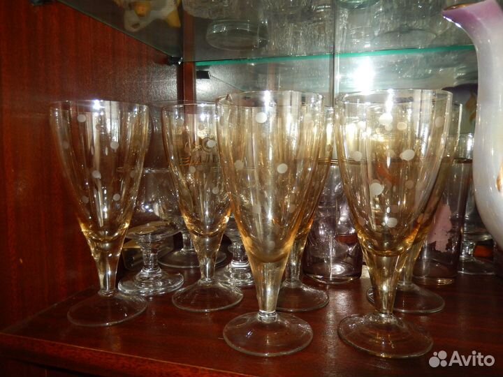 Рюмки и бокалы