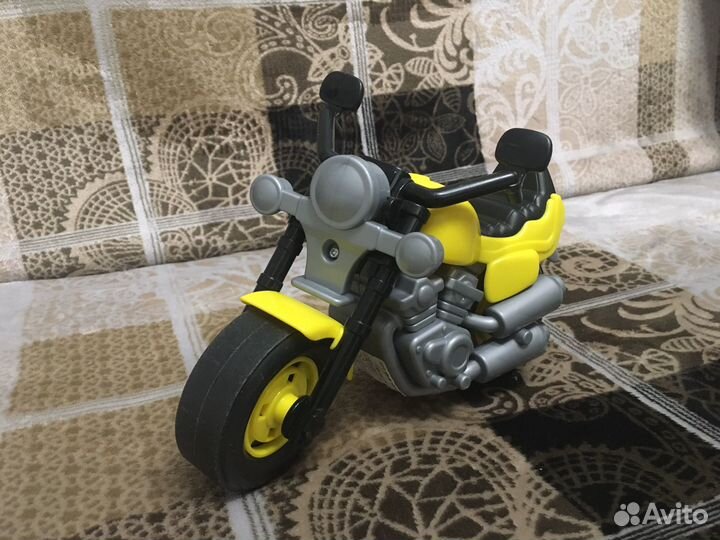 Игрушечныц мотоцикл Полесье